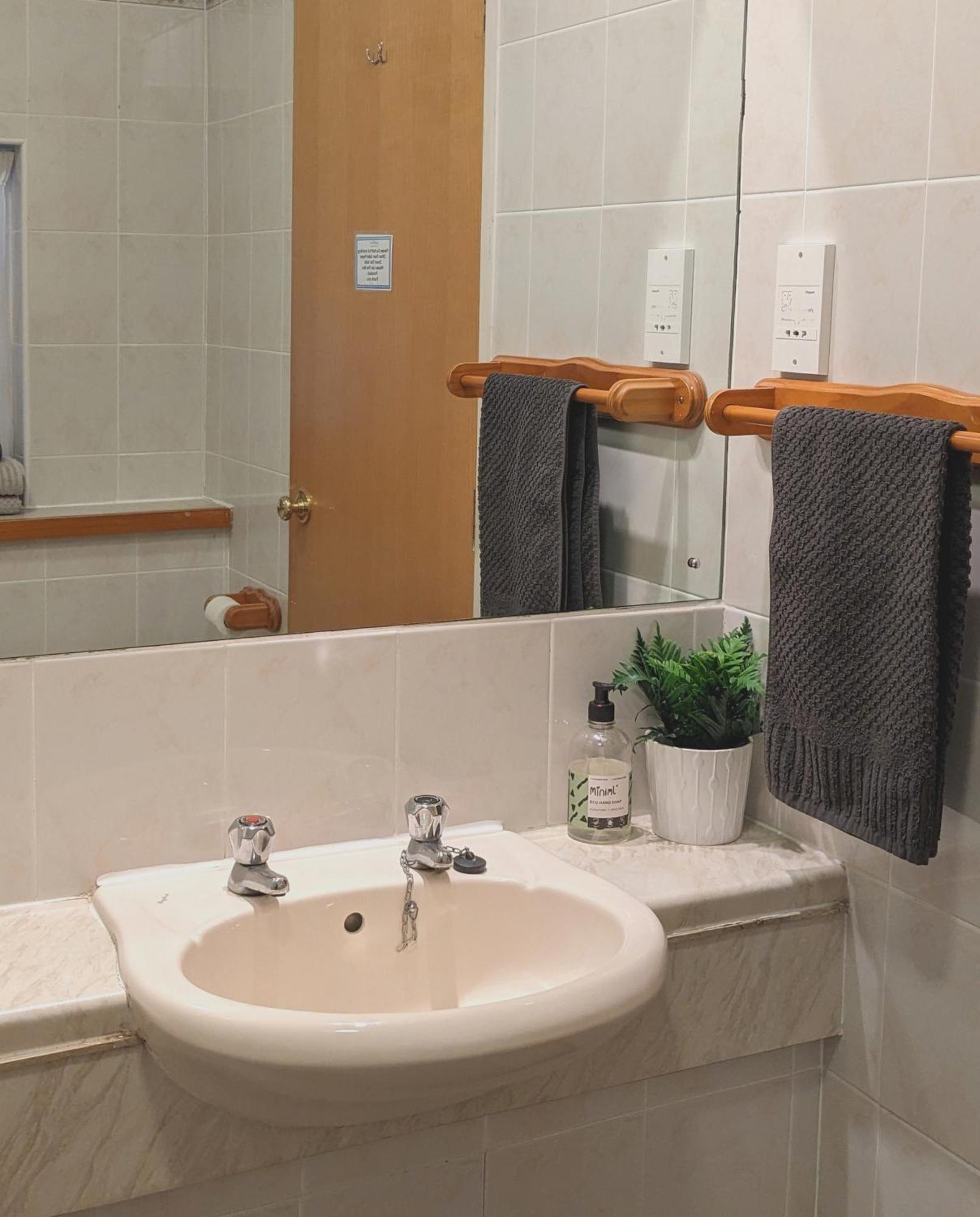 The Whoop Hotell Kirkby Lonsdale Eksteriør bilde